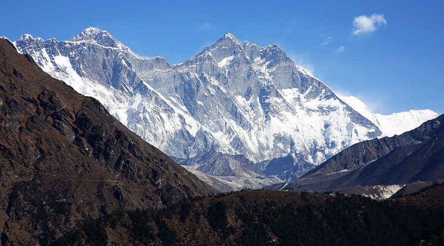 family trek in nepal